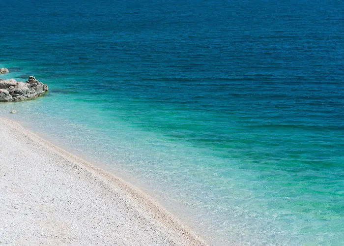 Zulijani A3 Apartman *