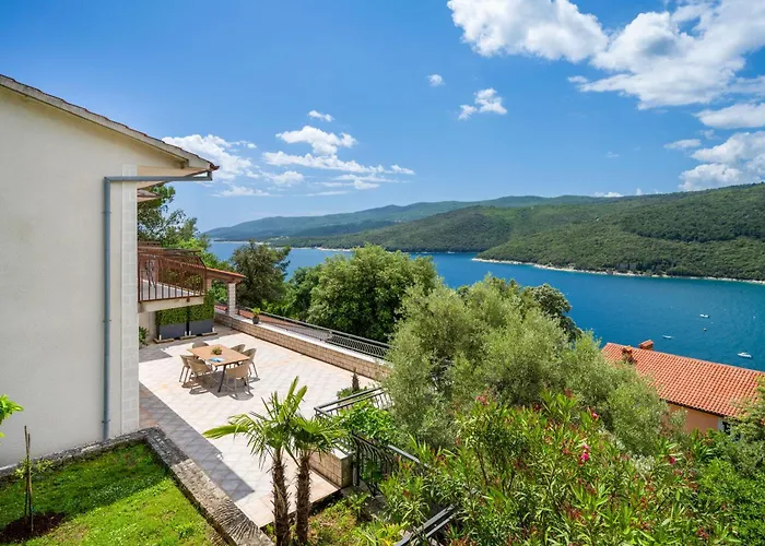 Apartman Zulijani A3 *